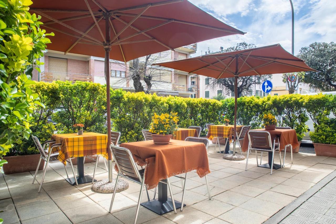 Hotel Paolina Viareggio Exterior photo