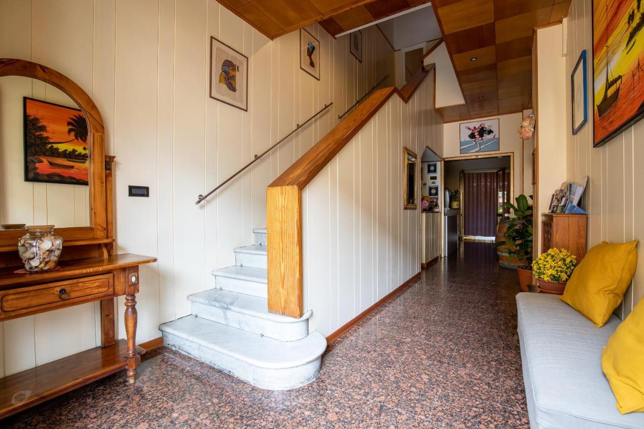 Hotel Paolina Viareggio Exterior photo